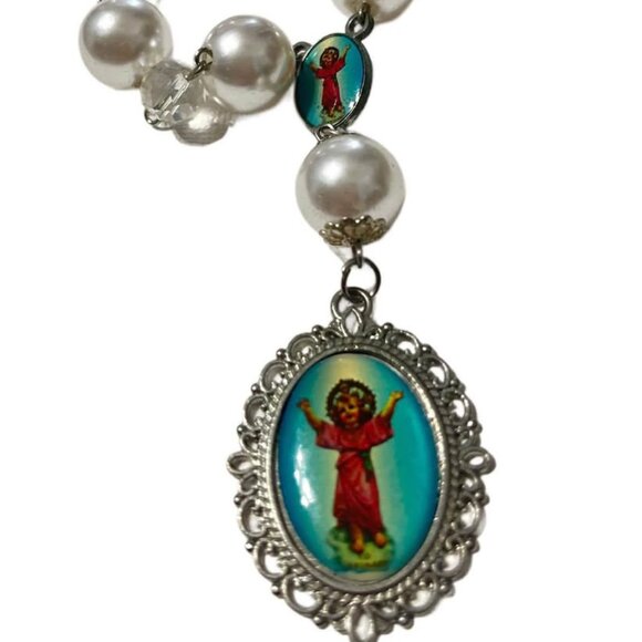 Child Jesus Pearl Charm Bracelet - Picture 1 of 1